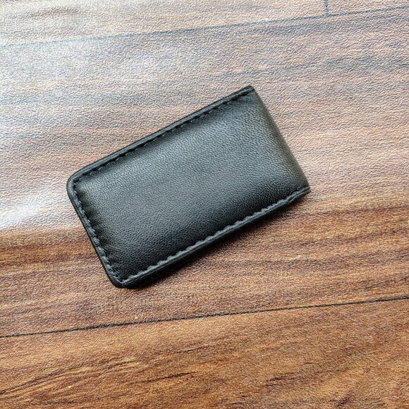 Leather Magnetic Money Clip, Handmade Money Clip, Super Strong Magnet Money Clip - Picture 4 of 7